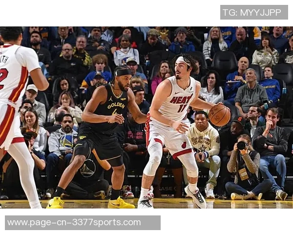 哈克斯谈球队三连胜信任与全心投入攻防体系的重要性